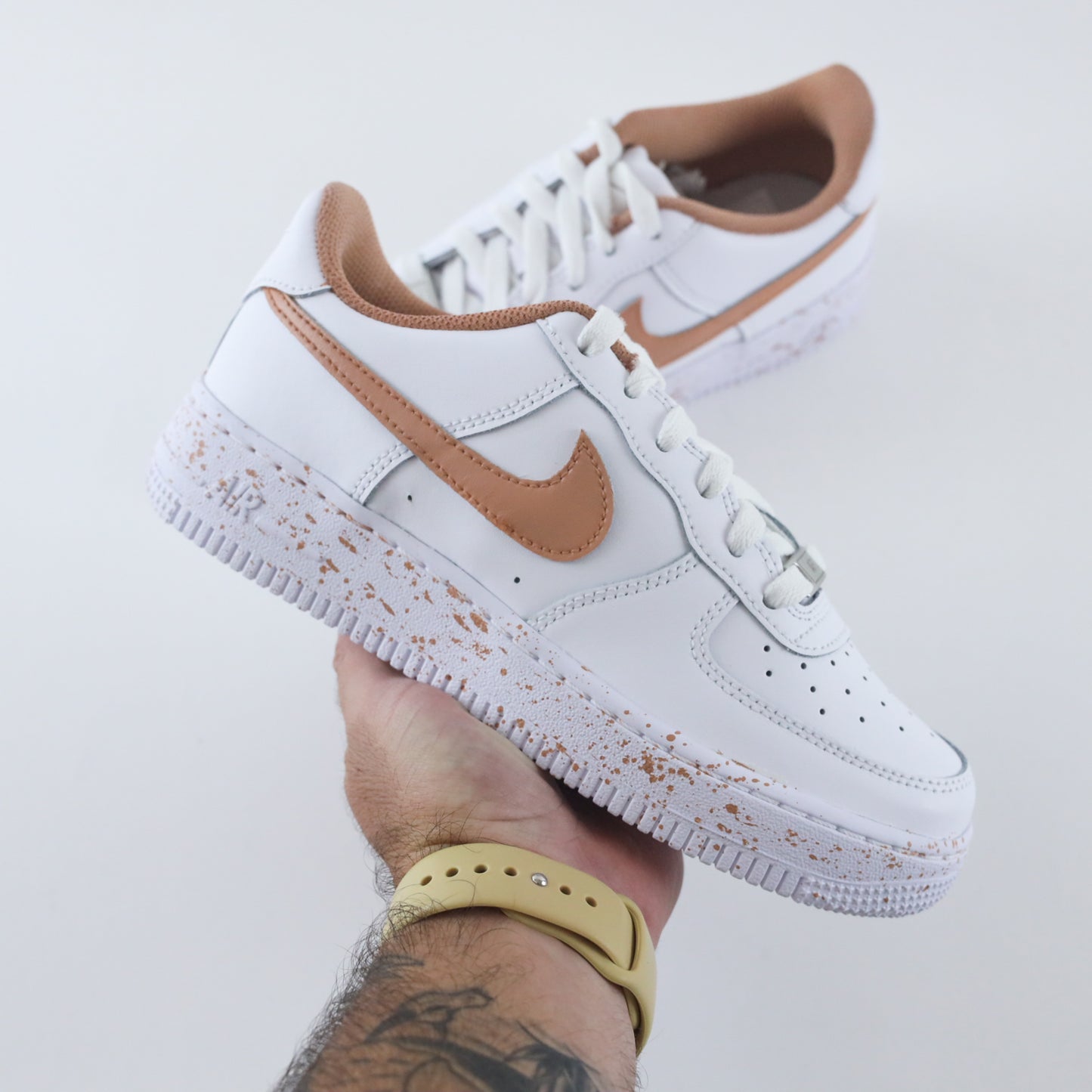 nike air force 1 custom splash praliné nike air force 1 cappuccino af1 custom femme sneaker personnalisé beige marron unisexe