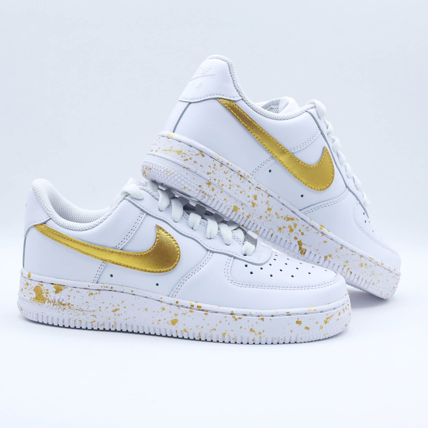 nike air force 1 custom gold sneakers personnalisé doré pour femme af1 custom unisexe
