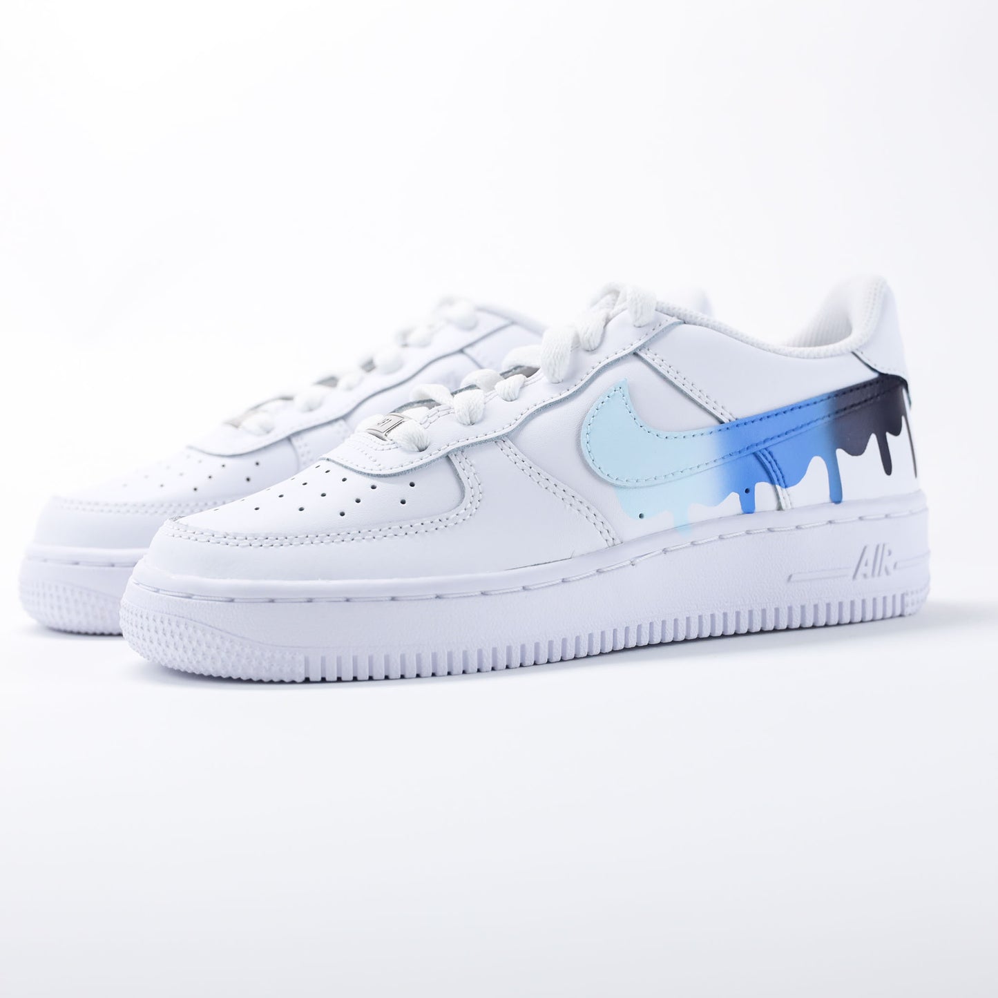 nike air force 1 custom drip bleu – effet peinture sur swoosh personnalisé