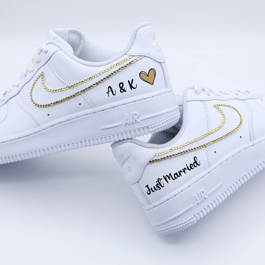 air force 1 mariage strass dorés, baskets de mariage personnalisables, sneakers mariage pour femme, nike mariage avec date et prénom, chaussures de mariage personnalisées fait main