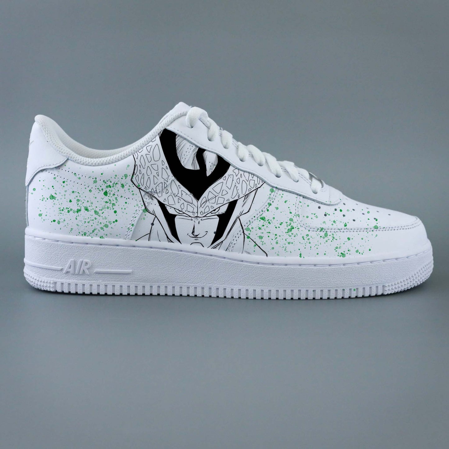 Air Force 1 custom avec illustration de Cell Forme Parfaite de Dragon Ball Z et éclaboussures vertes