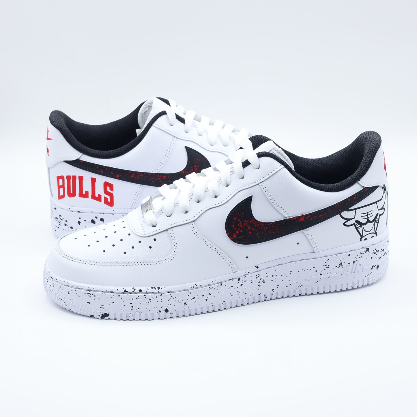 nike air force 1 custom chicago bulls nba sneakers custom pour homme thème basketball noir et rouge