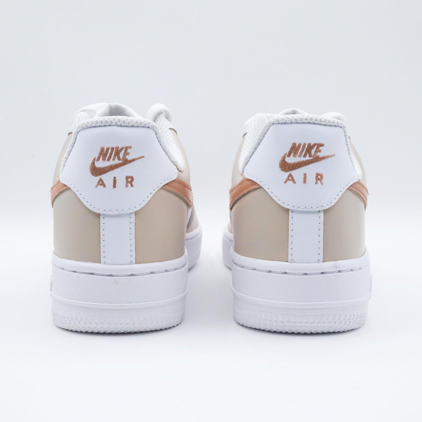 nike air force 1 custom beige terra cotta sneakers custom pour femme af1 personnalisable nike custom pastel