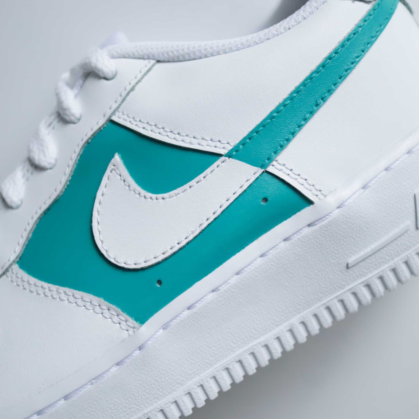 nike air force one custom turquoise pour femme baskets custom pastel personnalisable