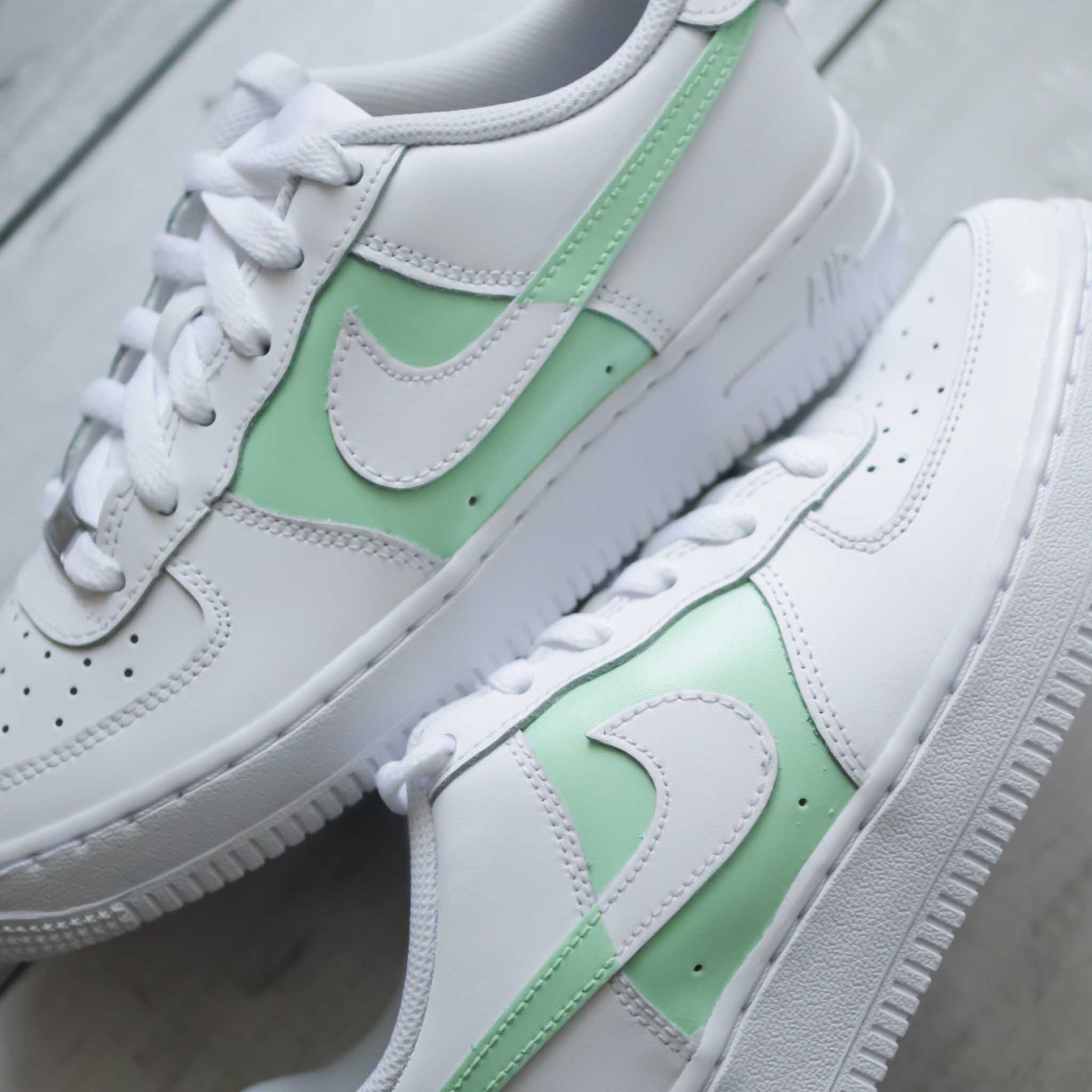 nike air force 1 custom vert menthe pour femme baskets custom pastel et sneakers af1 personnalisables