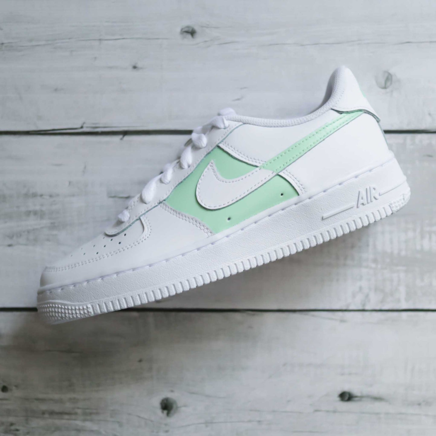 nike air force 1 custom vert menthe pour femme baskets custom pastel et sneakers af1 personnalisables