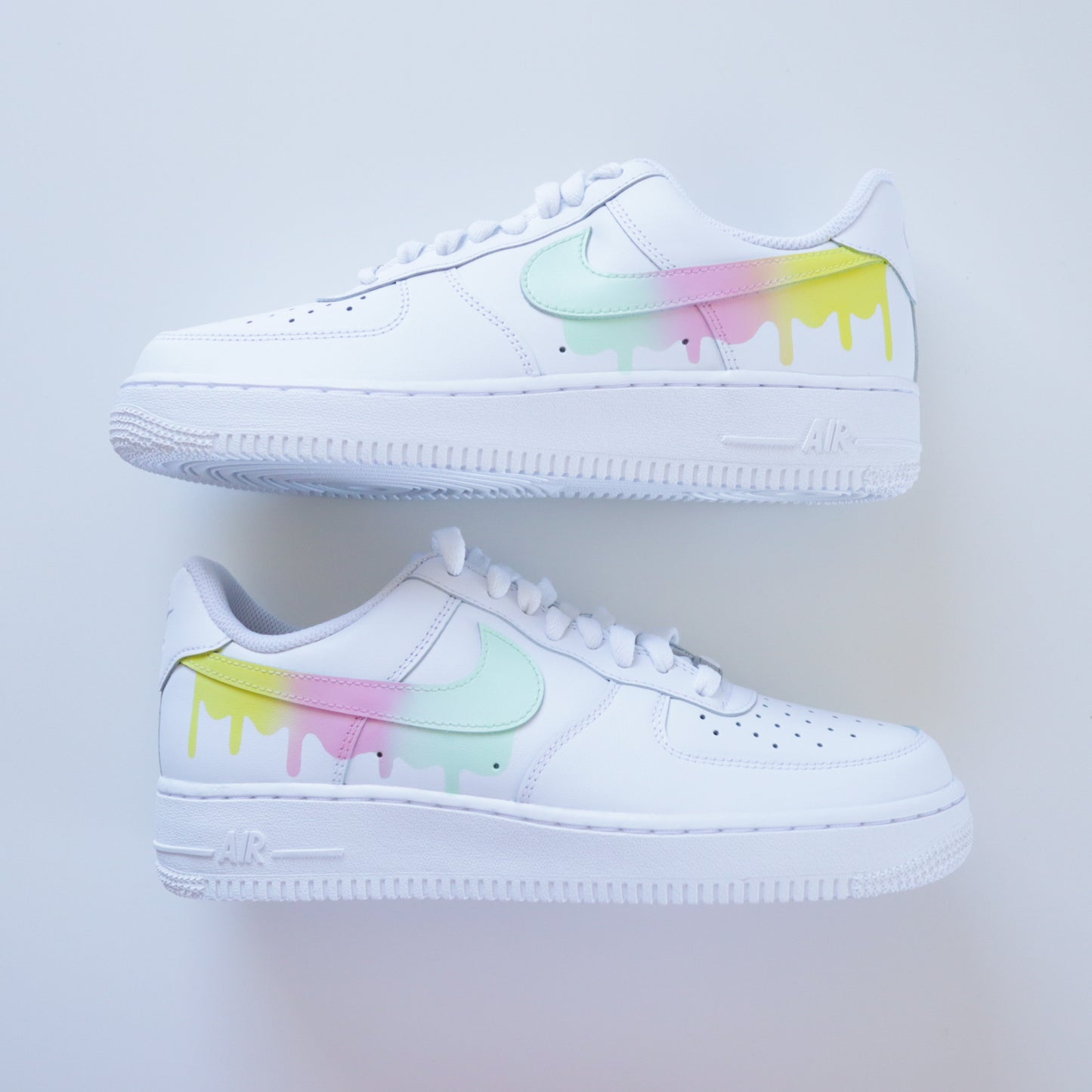 nike air force 1 drip dégradé pastel sneakers custom pour femme baskets custom rose et vert pastel