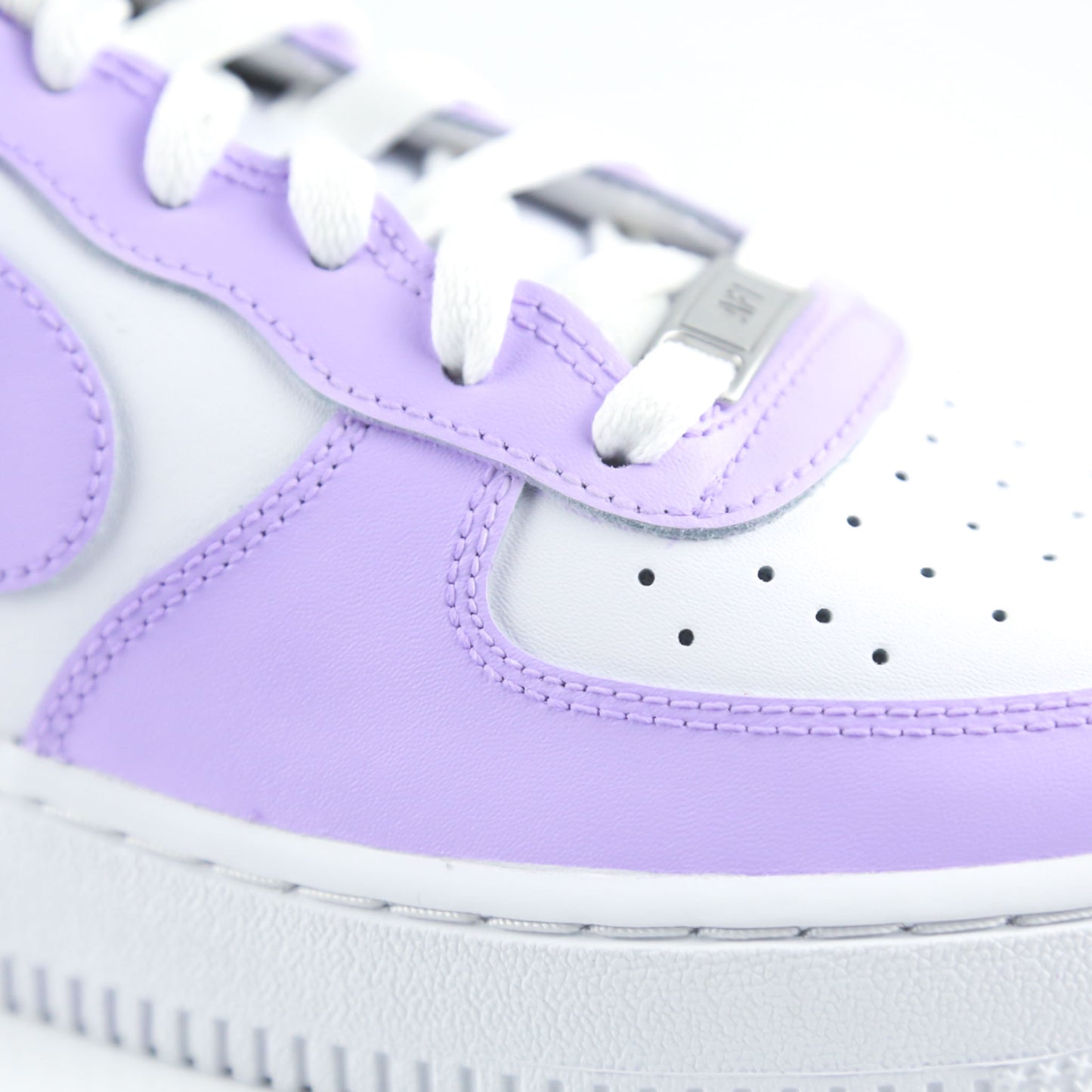 Nike Air Force 1 custom violette pastel fille – baskets lilas lavande peintes à la main – sneakers custom violet girly