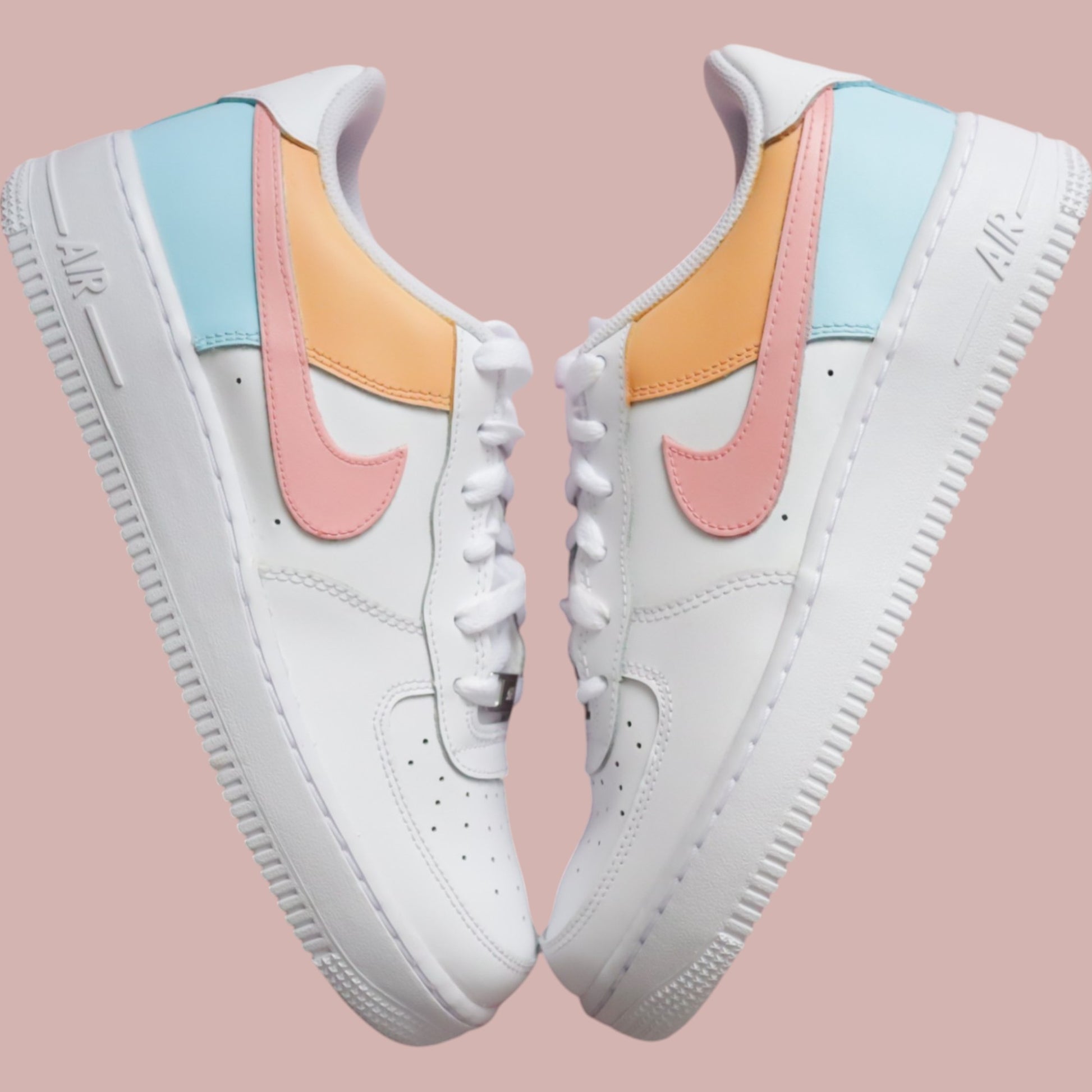 nike air force 1 custom pastel blocks baskets personnalisées pour femme rose orange et turquoise af1 personnalisable