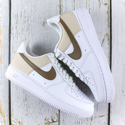 air force 1 custom blanche swoosh mocha beige latte - nike personnalisée fait main