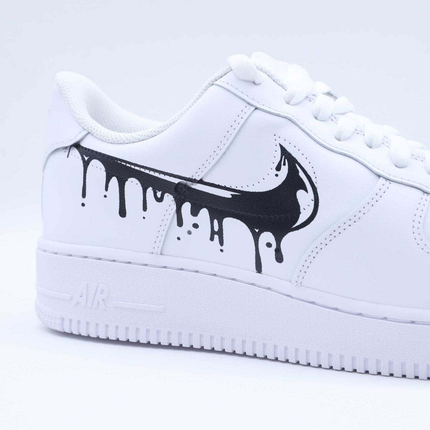 nike air force one custom drip noir sneakers custom pour homme baskets streetwear dripping af1 personnalisable