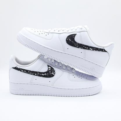 Baskets Nike Air Force One Custom Splash de peinture noir et blanc