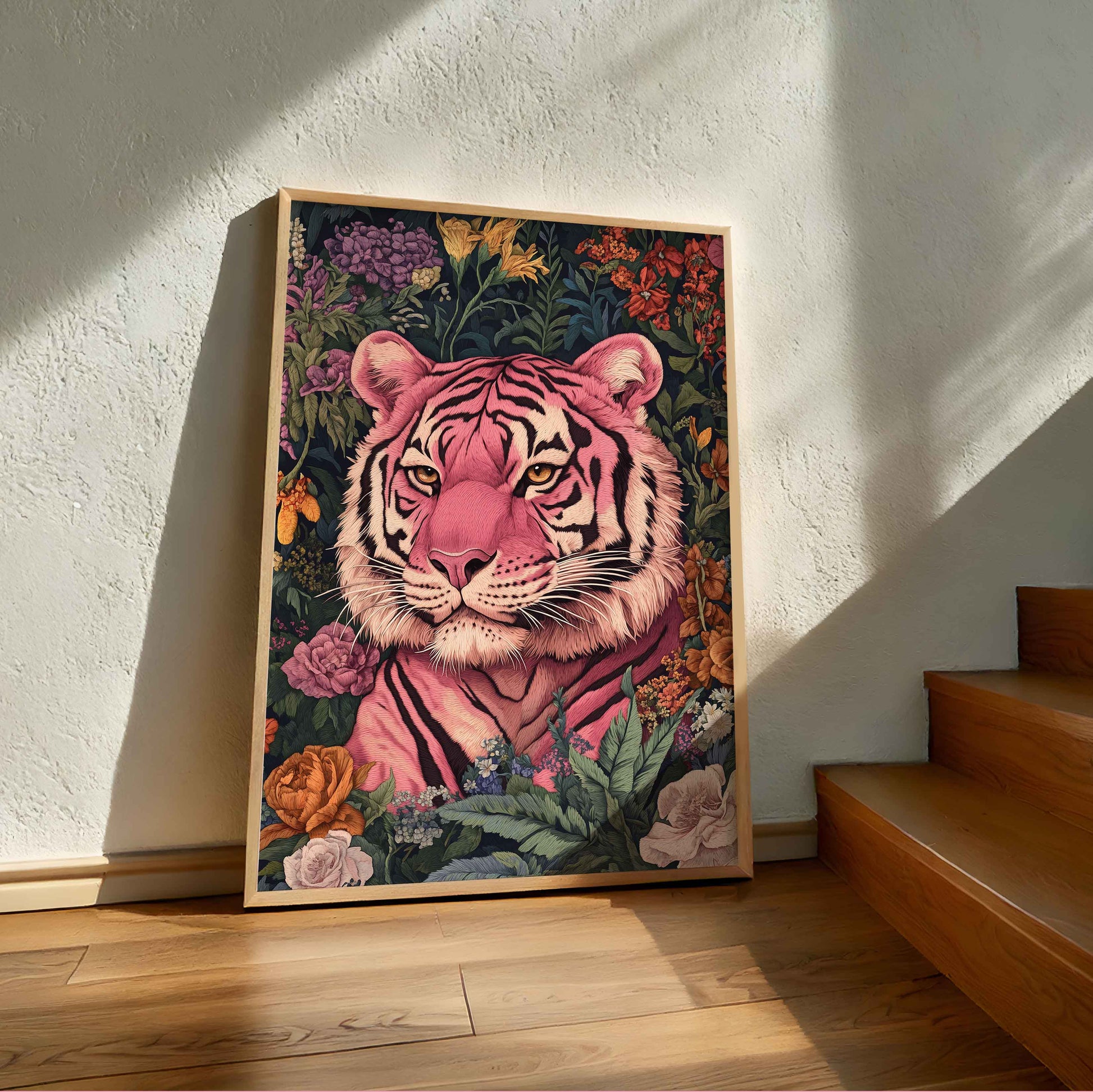 Illustration artistique tigre rose et jungle florale pour décoration intérieure tendance