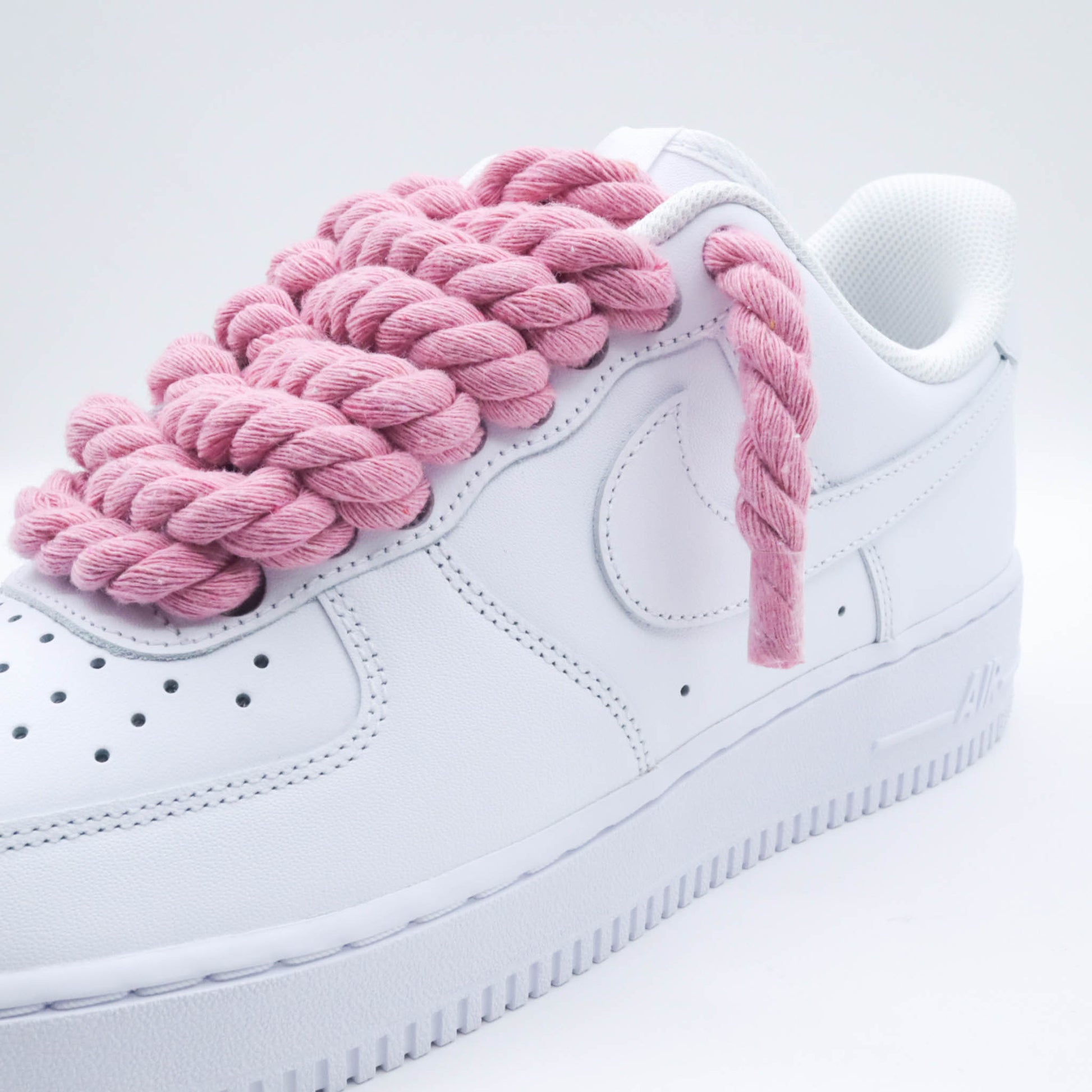 nike air force 1 custom avec gros lacets en corde rose sneakers personnalisées pour homme af1 rope laces pink