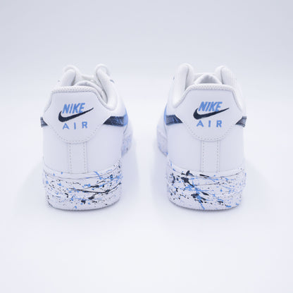 Nike Air Force 1 custom avec éclaboussures bleu turquoise et swoosh dégradé peint à la main