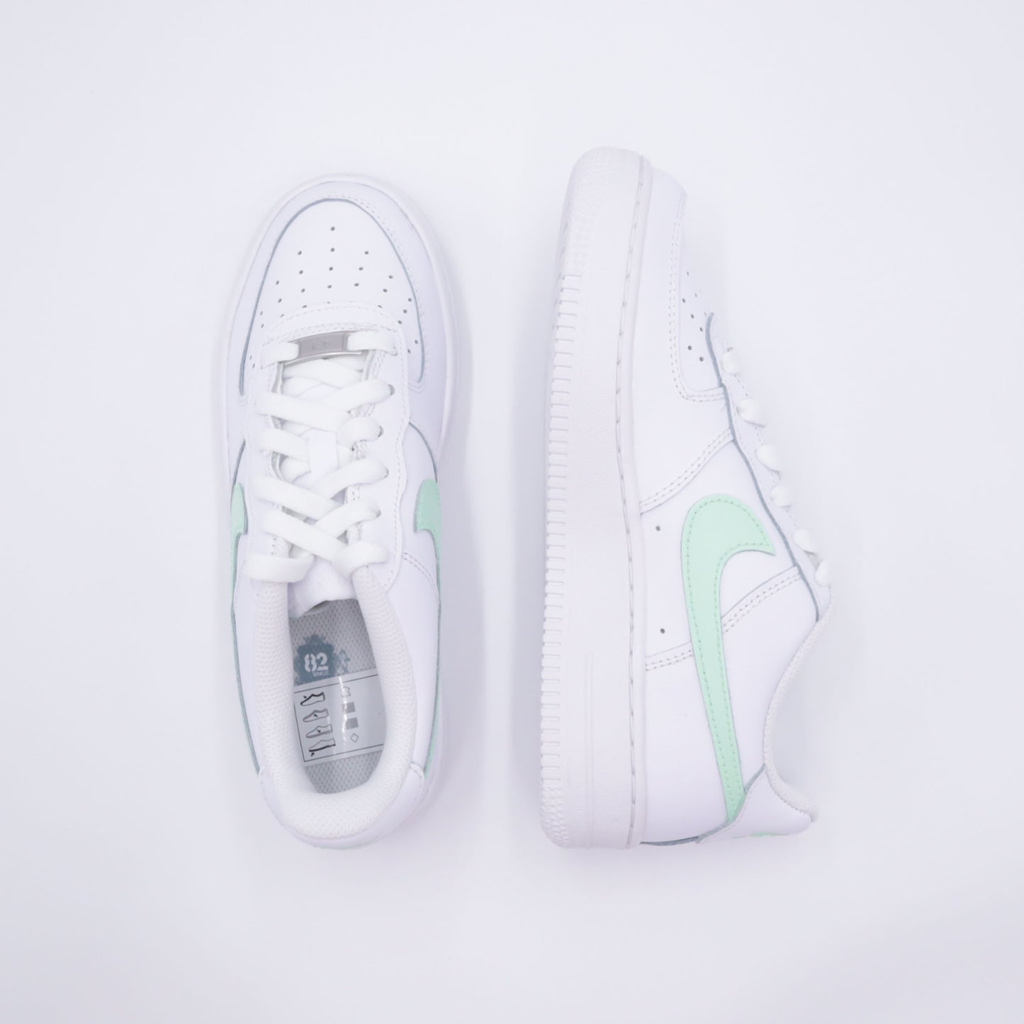 air force 1 menthe pastel, nike air force 1 custom mint green, af1 pastel custom, custom air force vert doux, sneakers pastel été, air force mint swoosh, nike af1 custom légère, swoosh pastel air force, custom mint green nike, air force 1 vert menthe