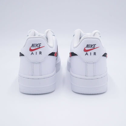 air force 1 custom naruto, nike af1 akatsuki, custom sneaker manga, chaussure nuage rouge naruto, sneakers itachi style, af1 custom anime, custom nike akatsuki cloud, air force 1 manga personnalisée, sneaker fan de naruto, af1 streetwear ninja