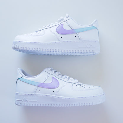 nike air force 1 custom pastel af1 dégradé lila et bleu clair nike turquoise baskets custom femme