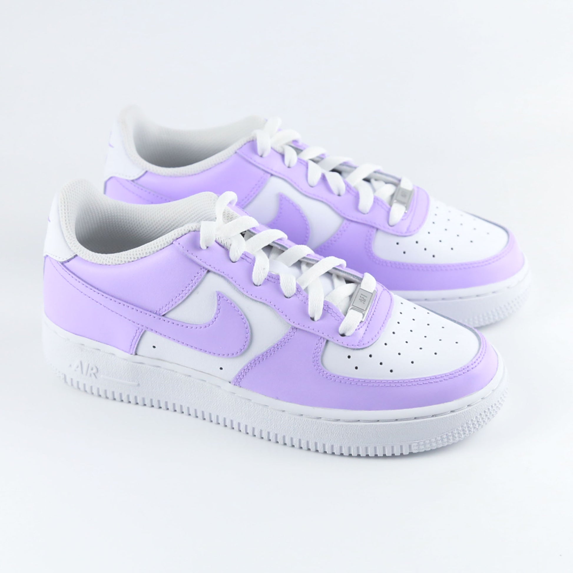 Nike Air Force 1 custom violette pastel fille – baskets lilas lavande peintes à la main – sneakers custom violet girly
