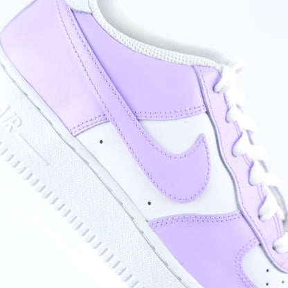 Nike Air Force 1 custom violette pastel fille – baskets lilas lavande peintes à la main – sneakers custom violet girly