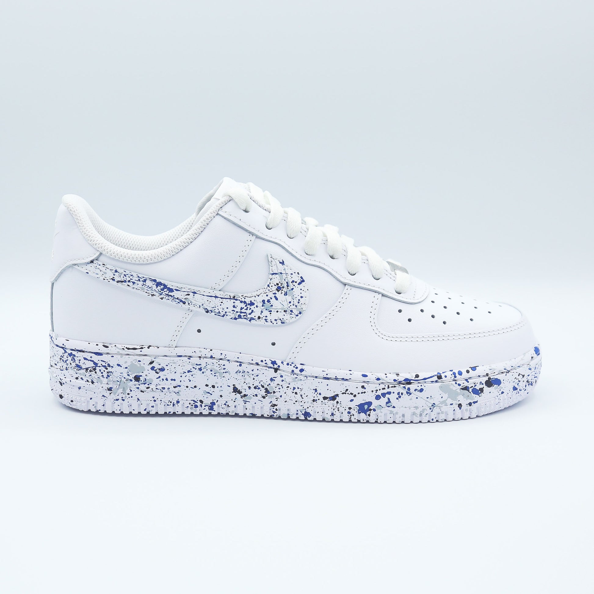 nike air force 1 custom éclaboussures de peintures af1 splash pour homme sneakers custom noir et bleu 