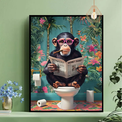 Affiche déco jungle humoristique singe lunettes roses sur toilettes avec journal, poster mural original pour salle de bain ou WC