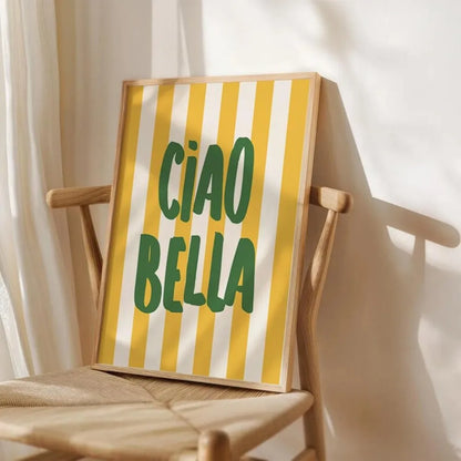 Affiche murale typographie Ciao Bella avec rayures jaunes et blanches – décoration italienne moderne