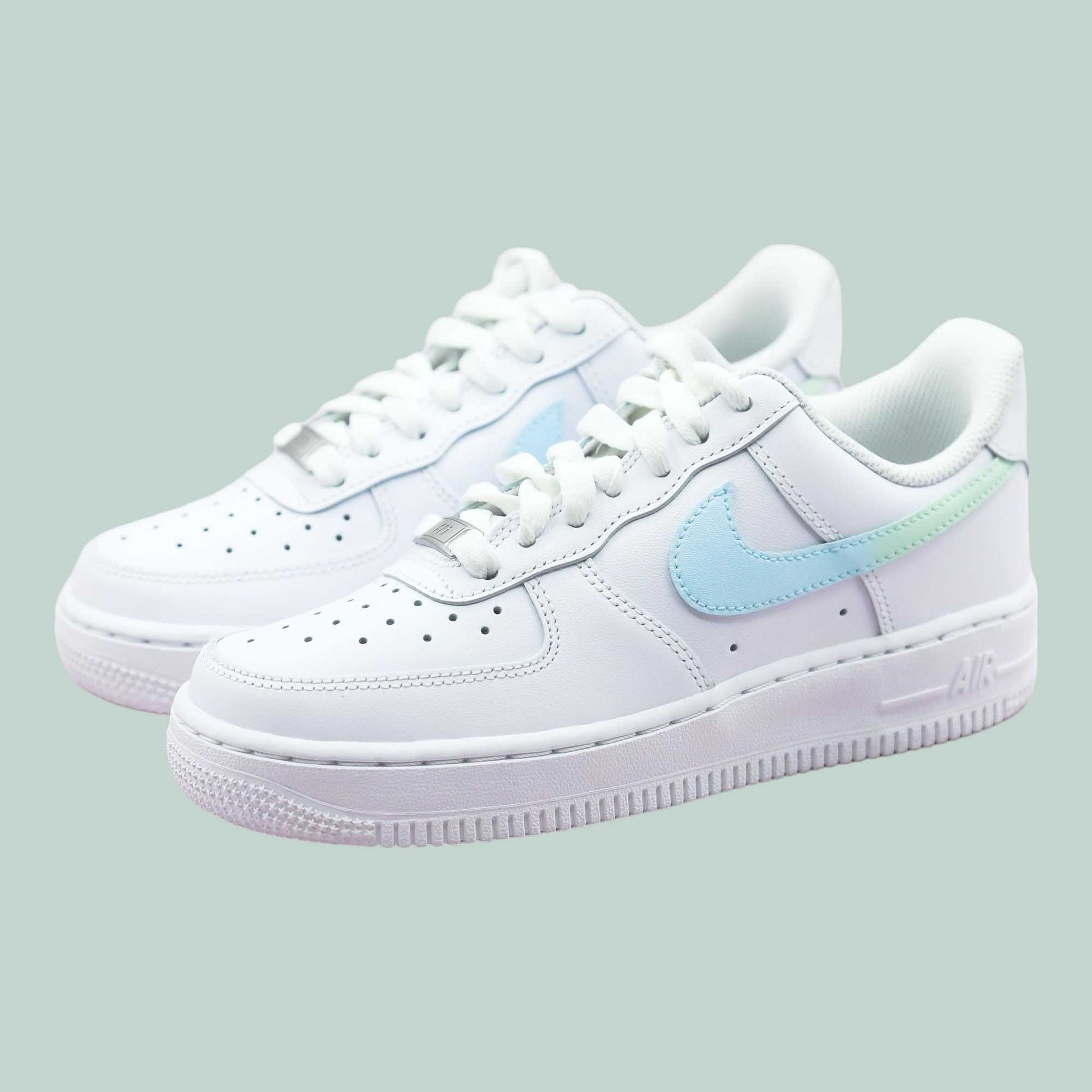 nike air force 1 custom pastel turquoise et menthe baskets personnalisées pour femme af1 bleu clair